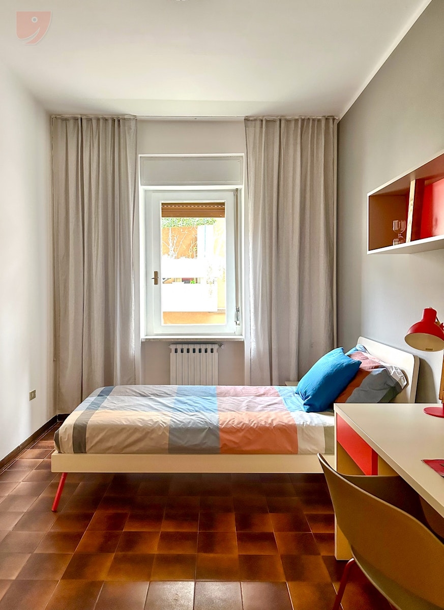 Charming Single Room a Stone's Throw from the Center of Trento
