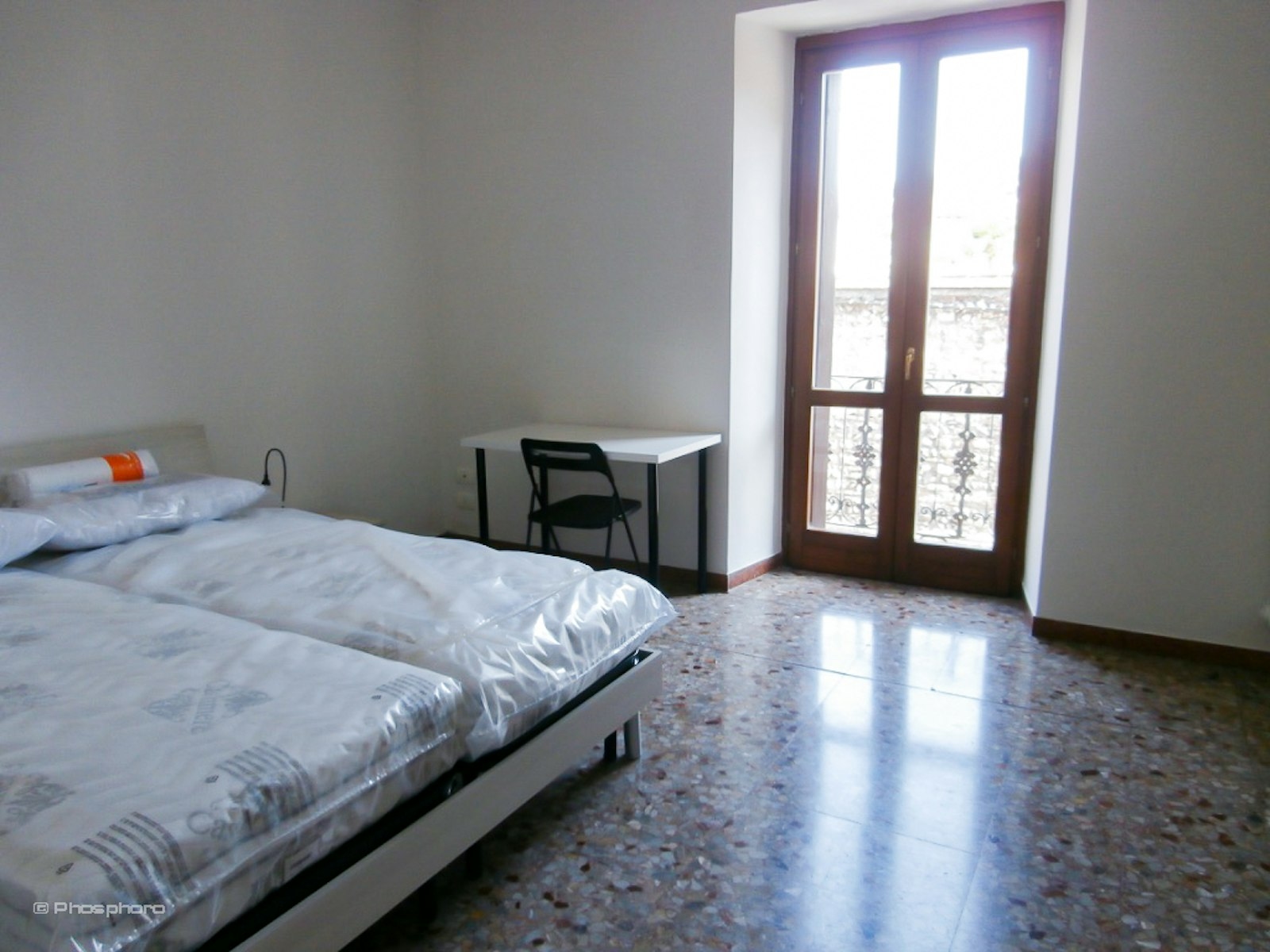 Double Room Also Rentable for Single Use