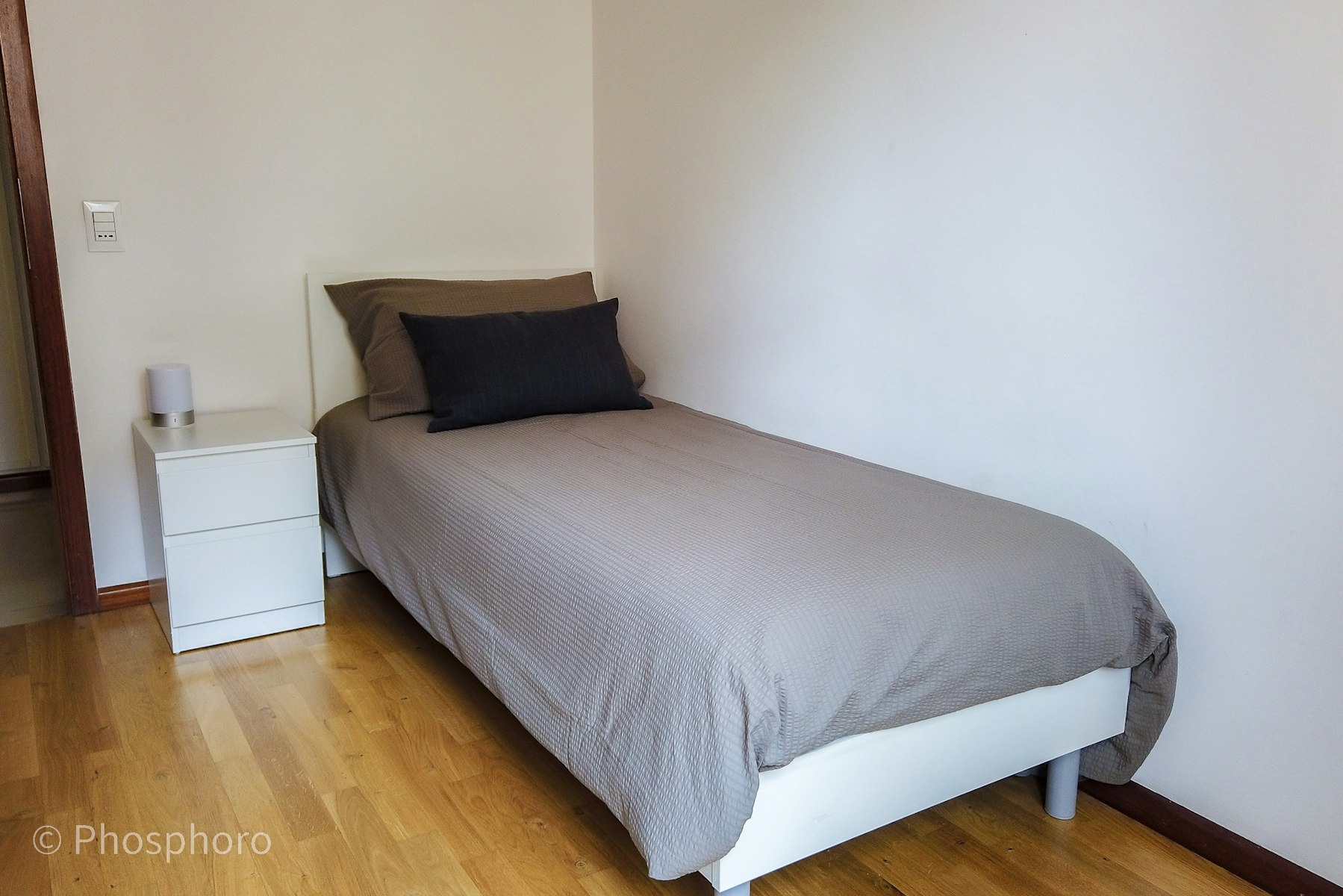 Single Room with Exclusive Study Area