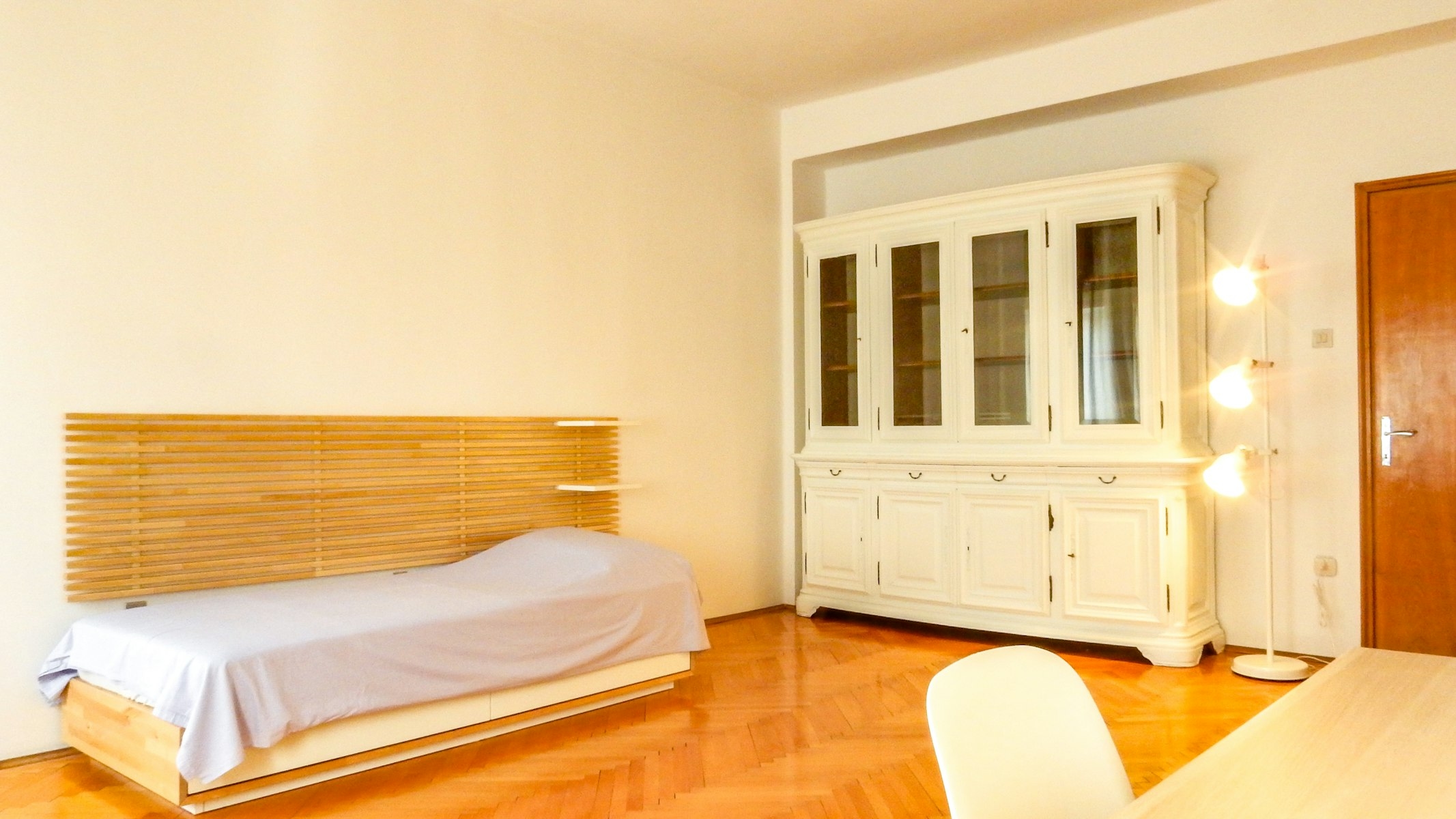Impeccably revitalized room in the historic center