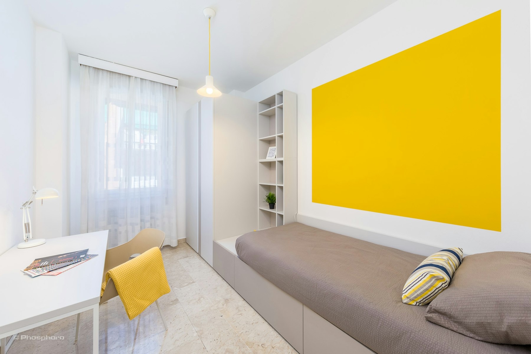 Style and comfort in a room designed in detail