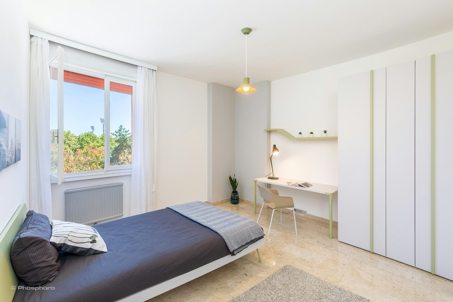 Wide & Stylish Single Room