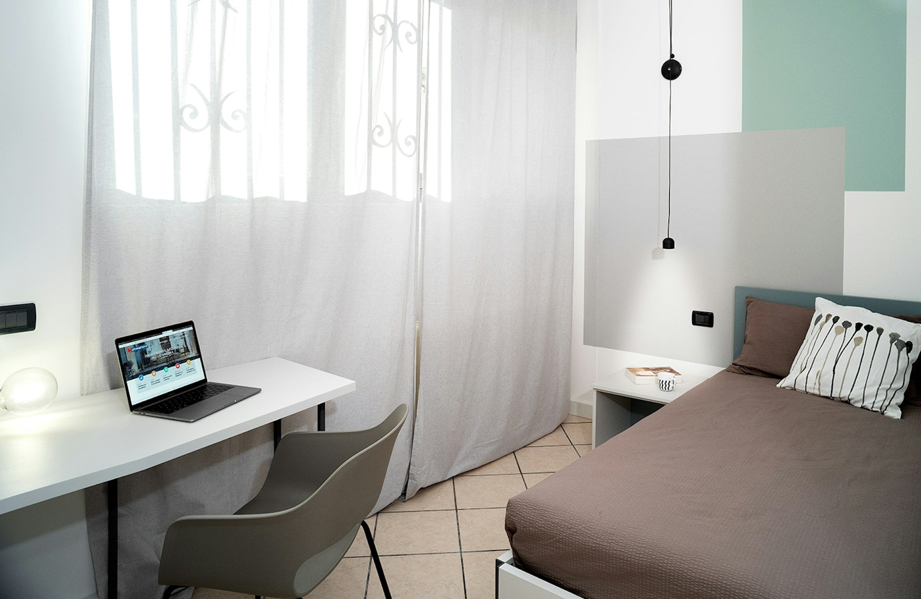 PHO.ROOM Apartment: Bright Single Room