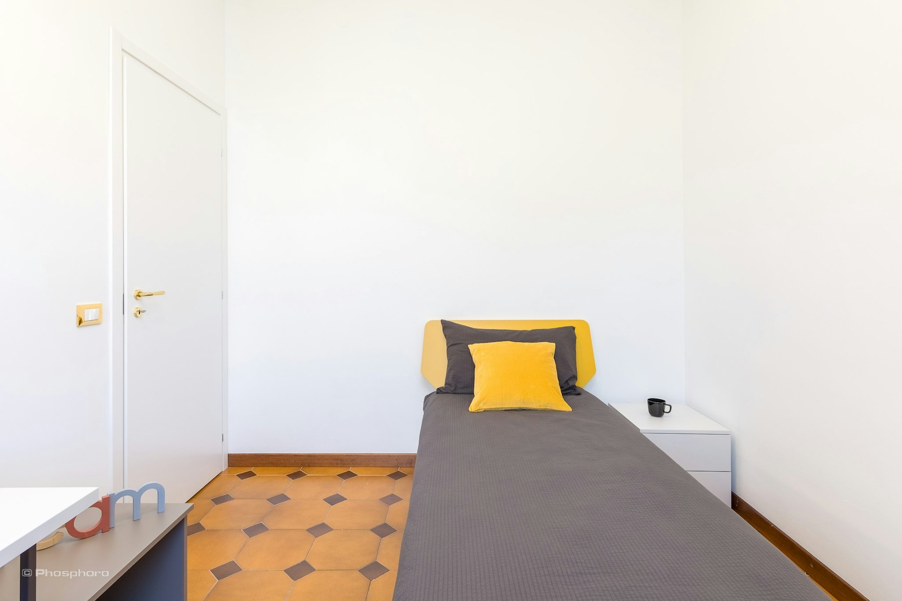 11 m2 for a comfortable and bright single room