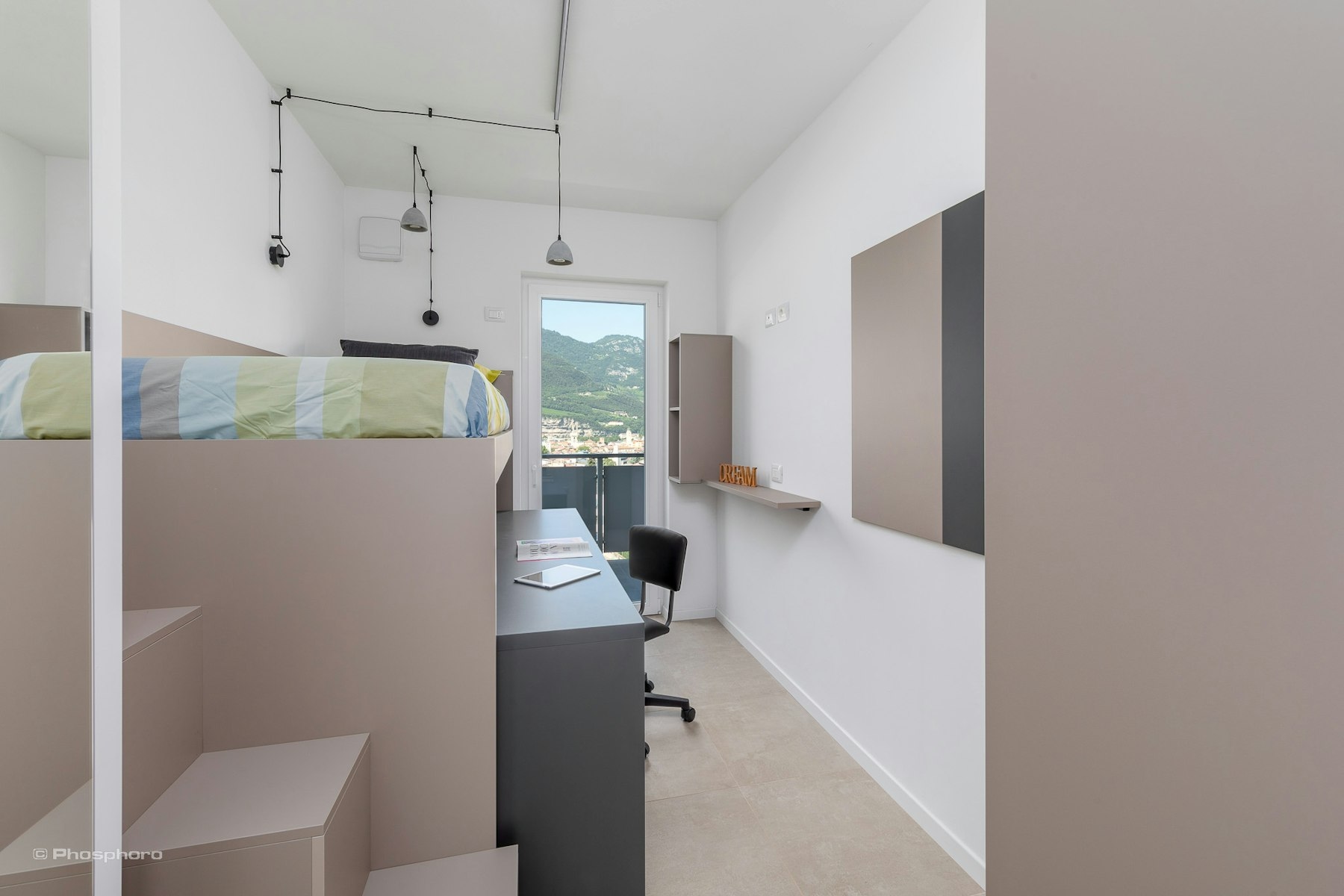 Single room in a nice apartment