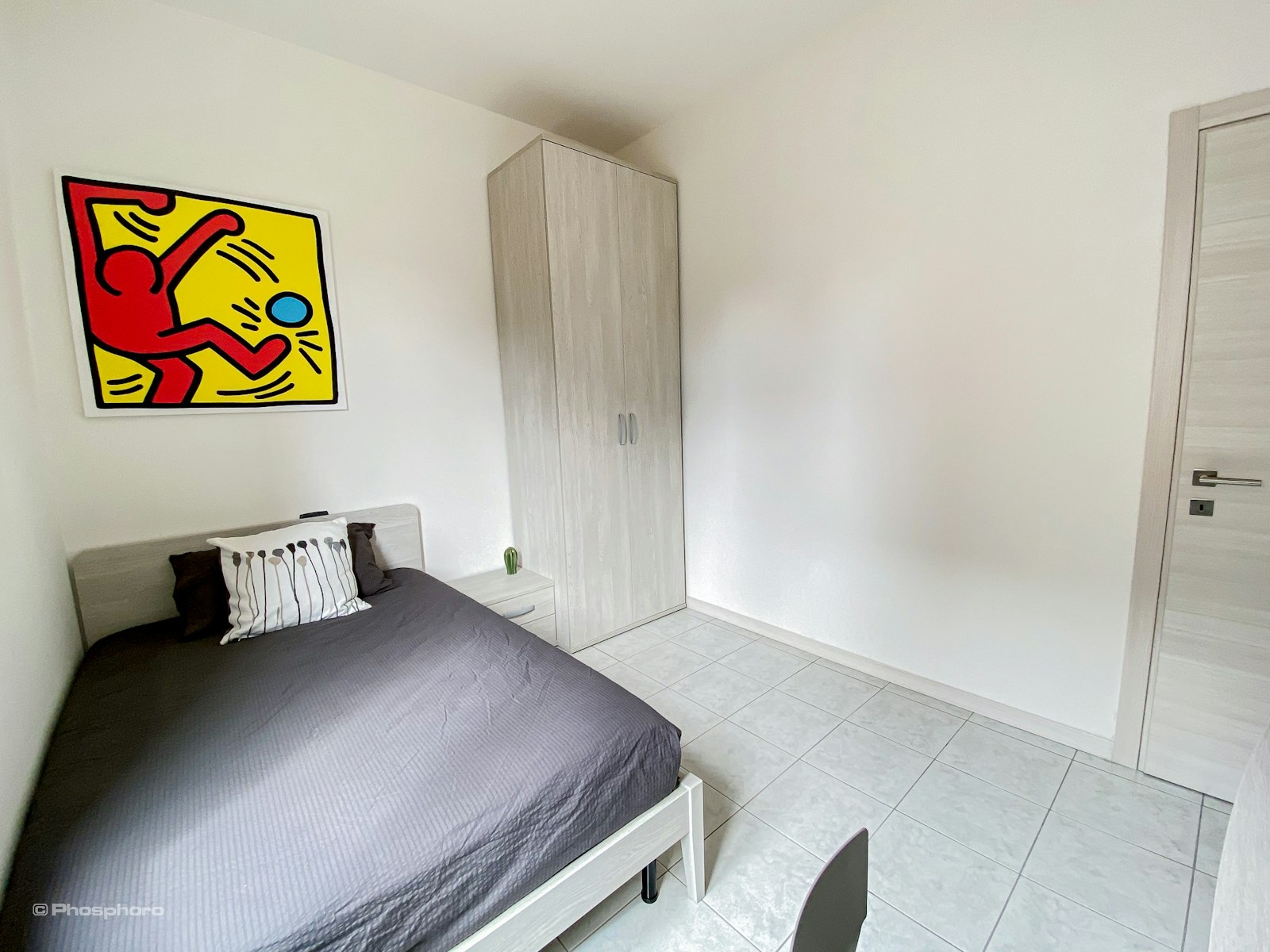 Spacious and Bright Single Ideal for Students