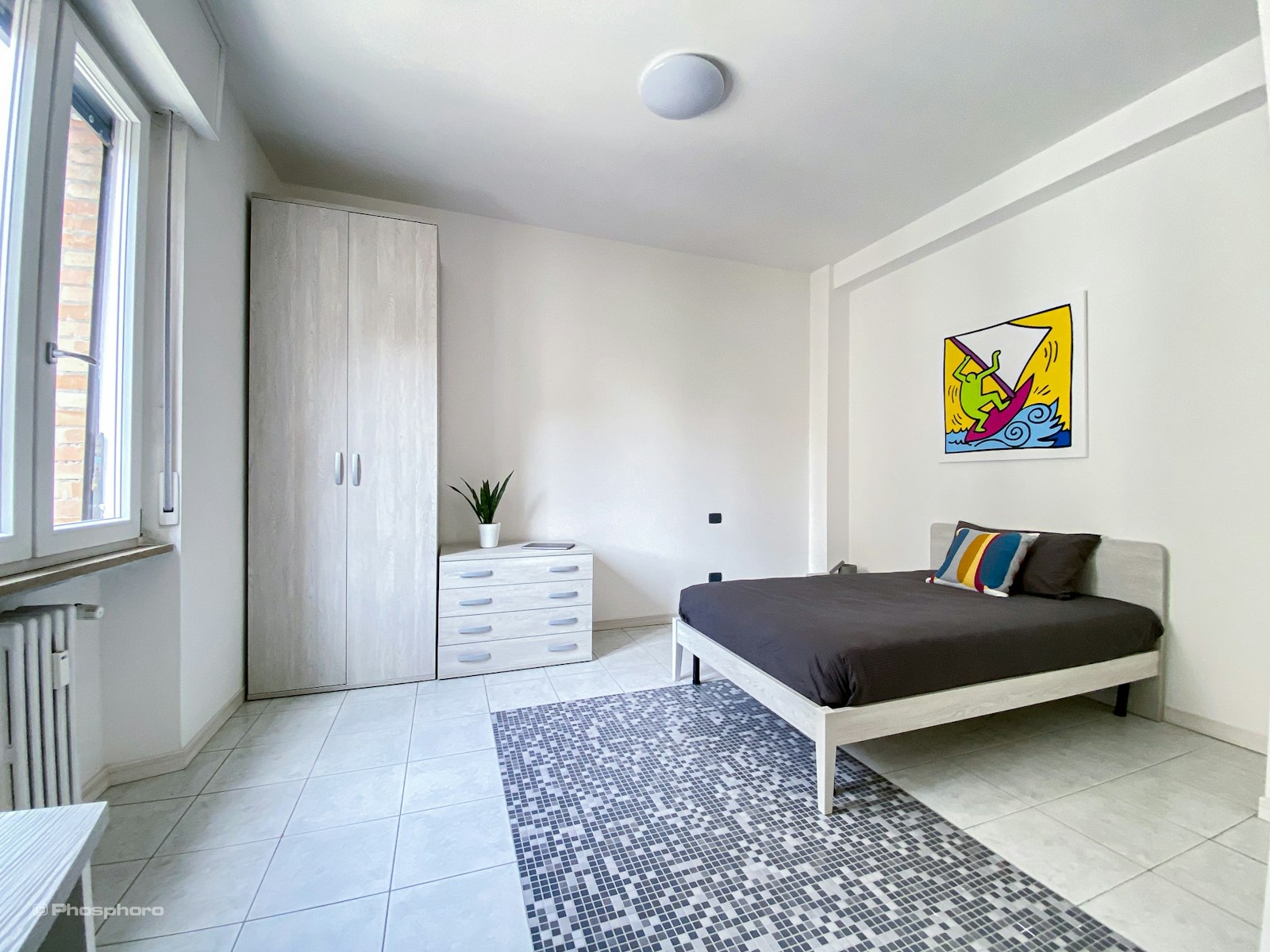 Bright Single Room Perfect for Students