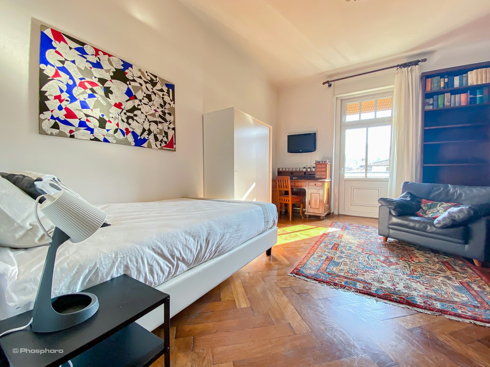 Bright Single Room in the Center of Trento