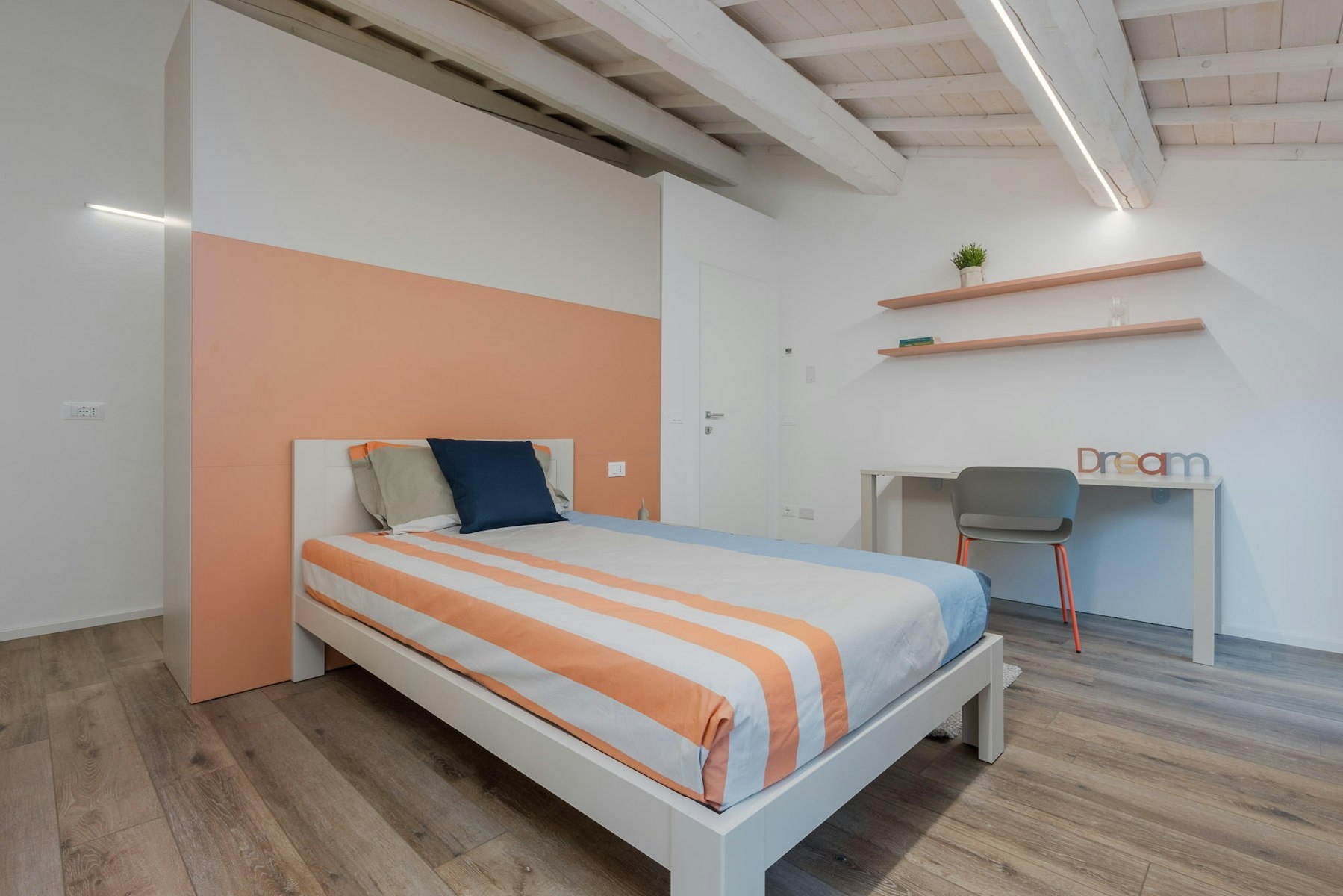 Exclusive Single Room in PHO.ROOM 2.0 Residence - Near All Faculties