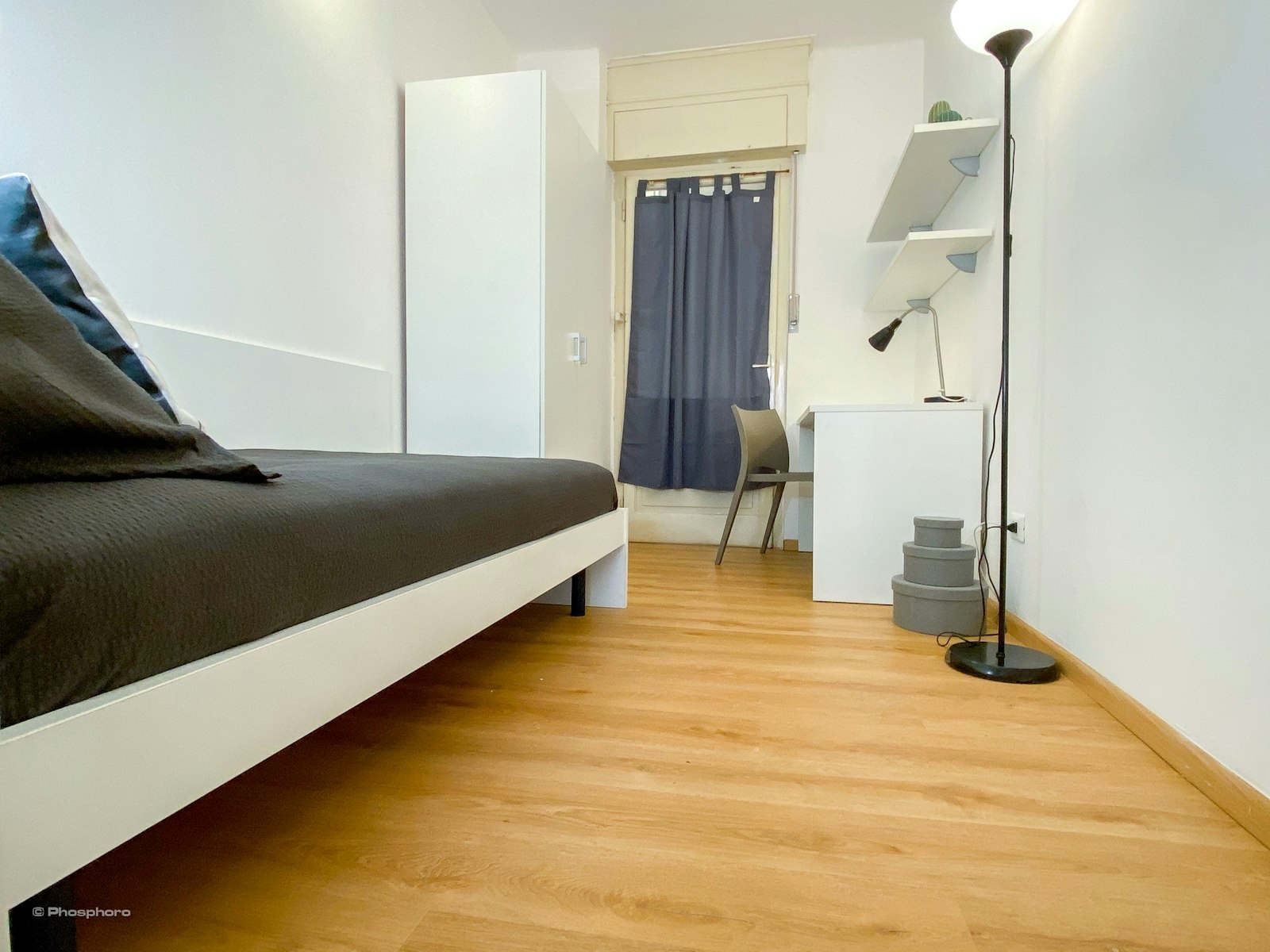 Single room for students in the city center
