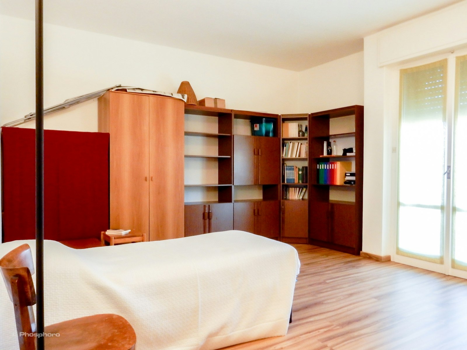 Spacious Single Room with Balcony