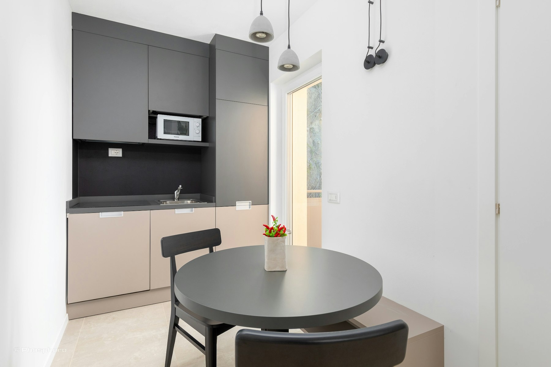 3 bedrooms, panoramic view, terrace, air conditioning, laundry 15 minutes from the faculties!